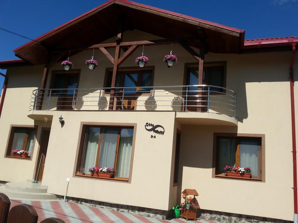 Casa Infinity Hotel Sovata Bagian luar foto