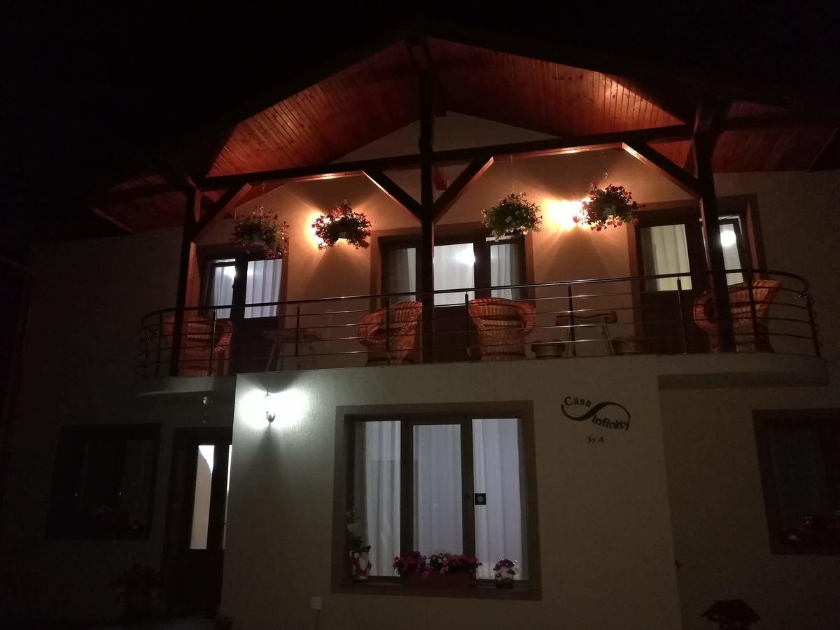 Casa Infinity Hotel Sovata Bagian luar foto